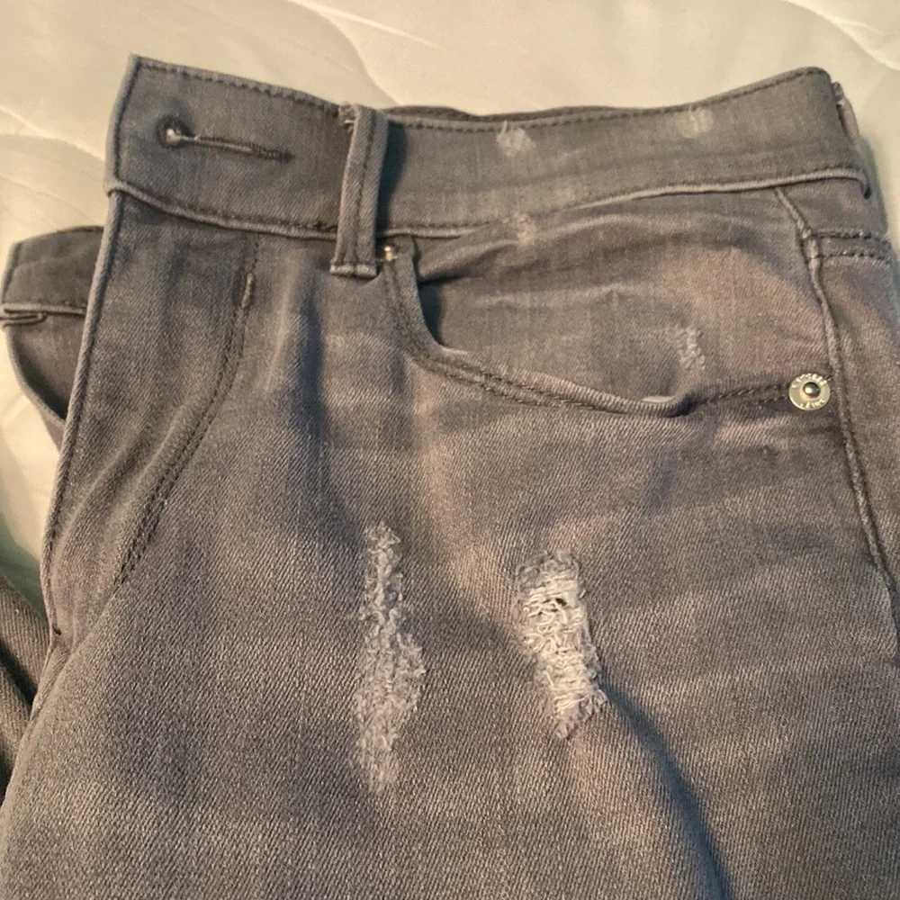 Express Jeans - Picture 2 of 5
